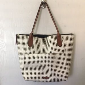 Fossil tote